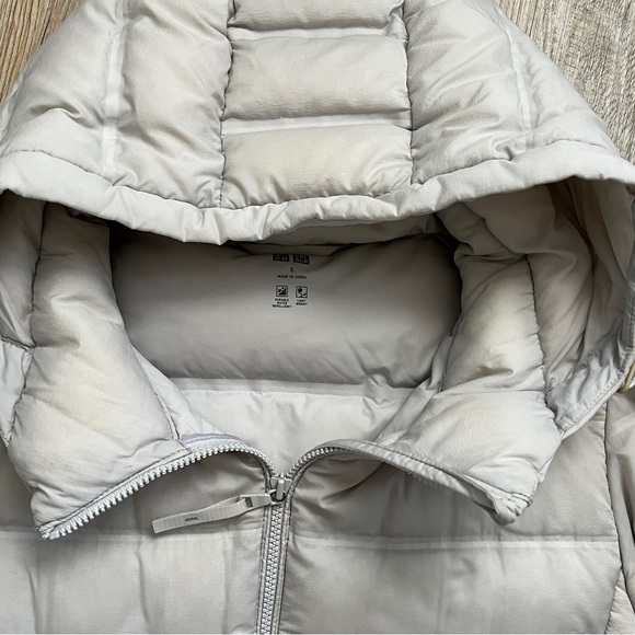 Uniqlo Women's Gray Puffer Down Jacket Small - Picture 10 of 11